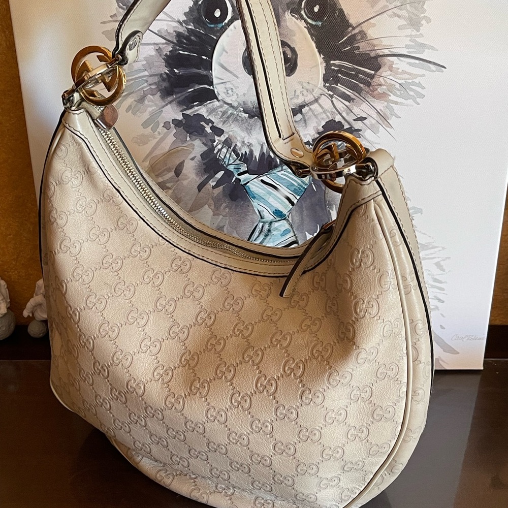 GUCCI All leather hobo with GG logo Ivory
